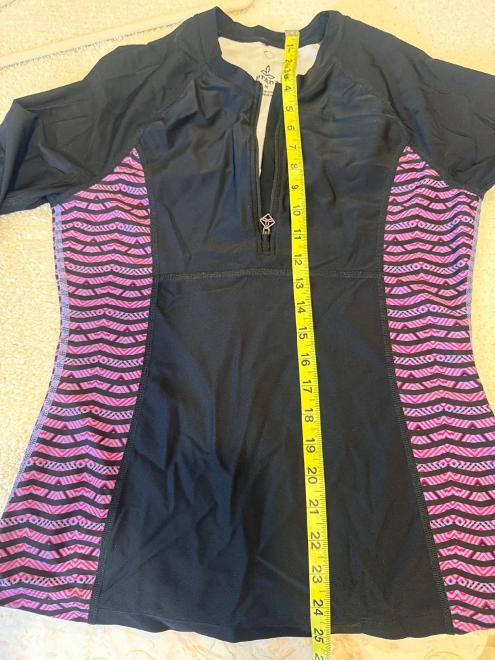 Prana Rash Guard Zip-Front - Medium - Picture 6 of 9